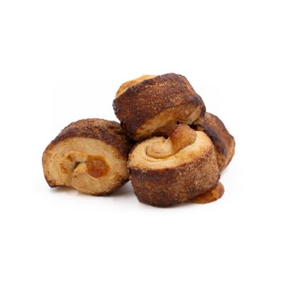 Shortcrust pastries with jam